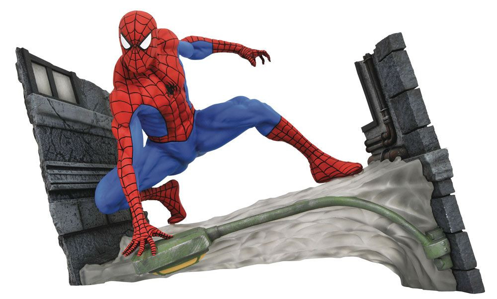 Estatuilla Hombre Araña Webbing de Marvel Comic Gallery 18 cm